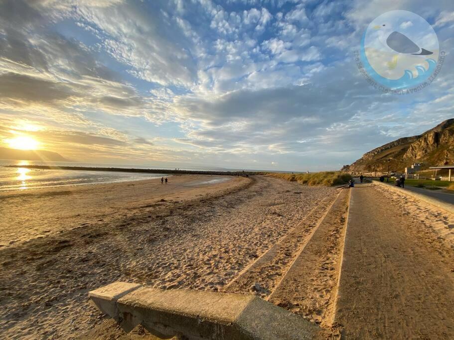 Central Llandudno, Private Parking Near To Beach, Pier & Shops Exterior photo